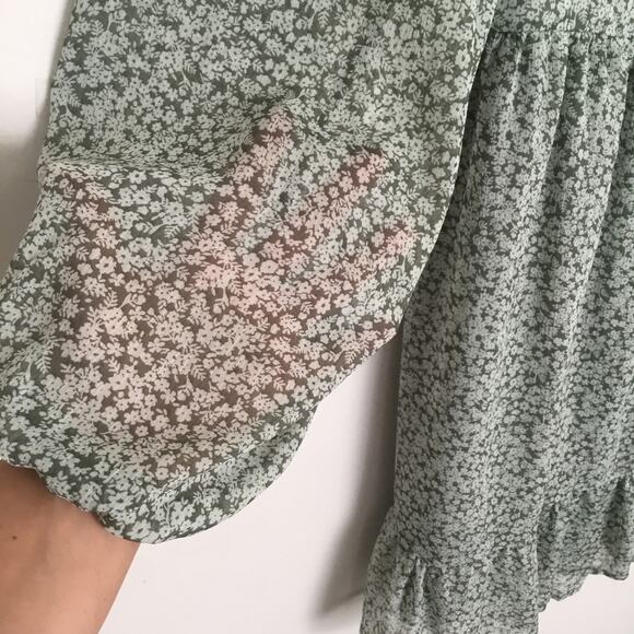 Daisy & Delilah Peasant Cottage Gausy Floral Smocked Long Sleeve Mini Dress - XL - Picture 3 of 9